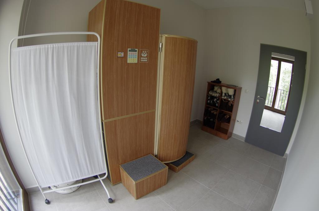 Hotel Therapia Печ Екстер'єр фото